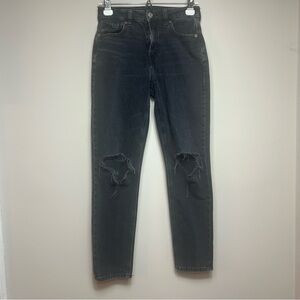 American Eagle Strigid Mom Jeans • Black Distressed • Sz 00 Short